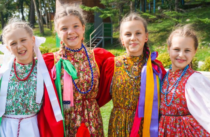 Фестиваль культур России проходит в «Орлёнке»
