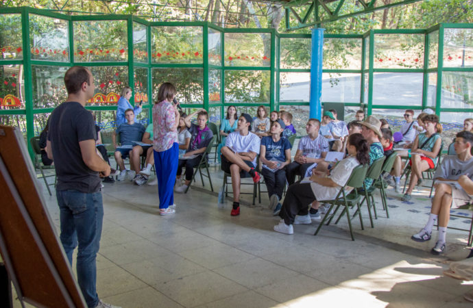 В «Орлёнке» стартовал Общероссийский форум детских общественных объединений «Детская дипломатия дружбы»