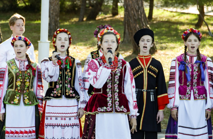 Дети из разных регионов России отметили Международный день мира в «Орлёнке»
