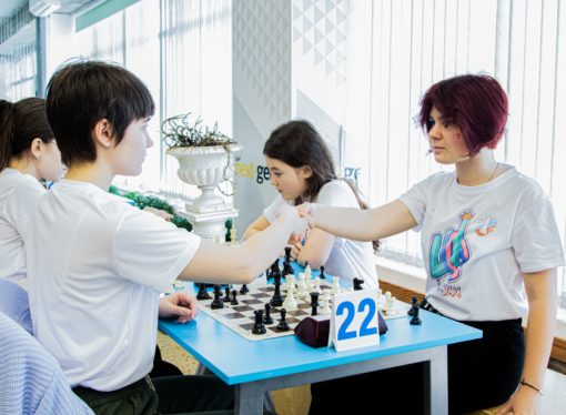 В «Орлёнке» юные шахматисты сыграют партию с чемпионом России  Михаилом Панариным