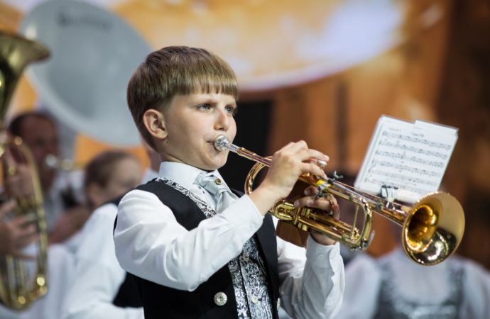В «Орлёнке» на фестивале «Сильные духом!» представят национальный колорит детских духовых оркестров России